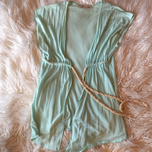 ⭐️BOGO Sleeveless Cardigan⭐️ - Picture 1 of 5